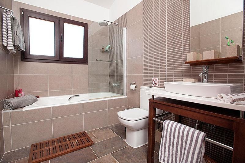 Villa Arcadia, Kallepia Пафос Екстериор снимка